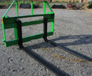 John Deere Compact Pallet Forks